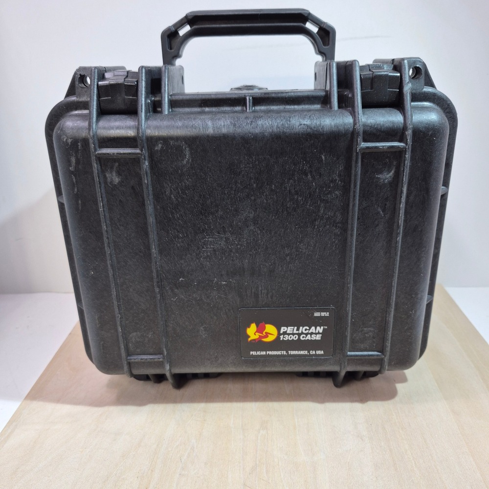Pelican 1300 Protector Case Black Watertight Hard Shell‎ Equipment Tool Box